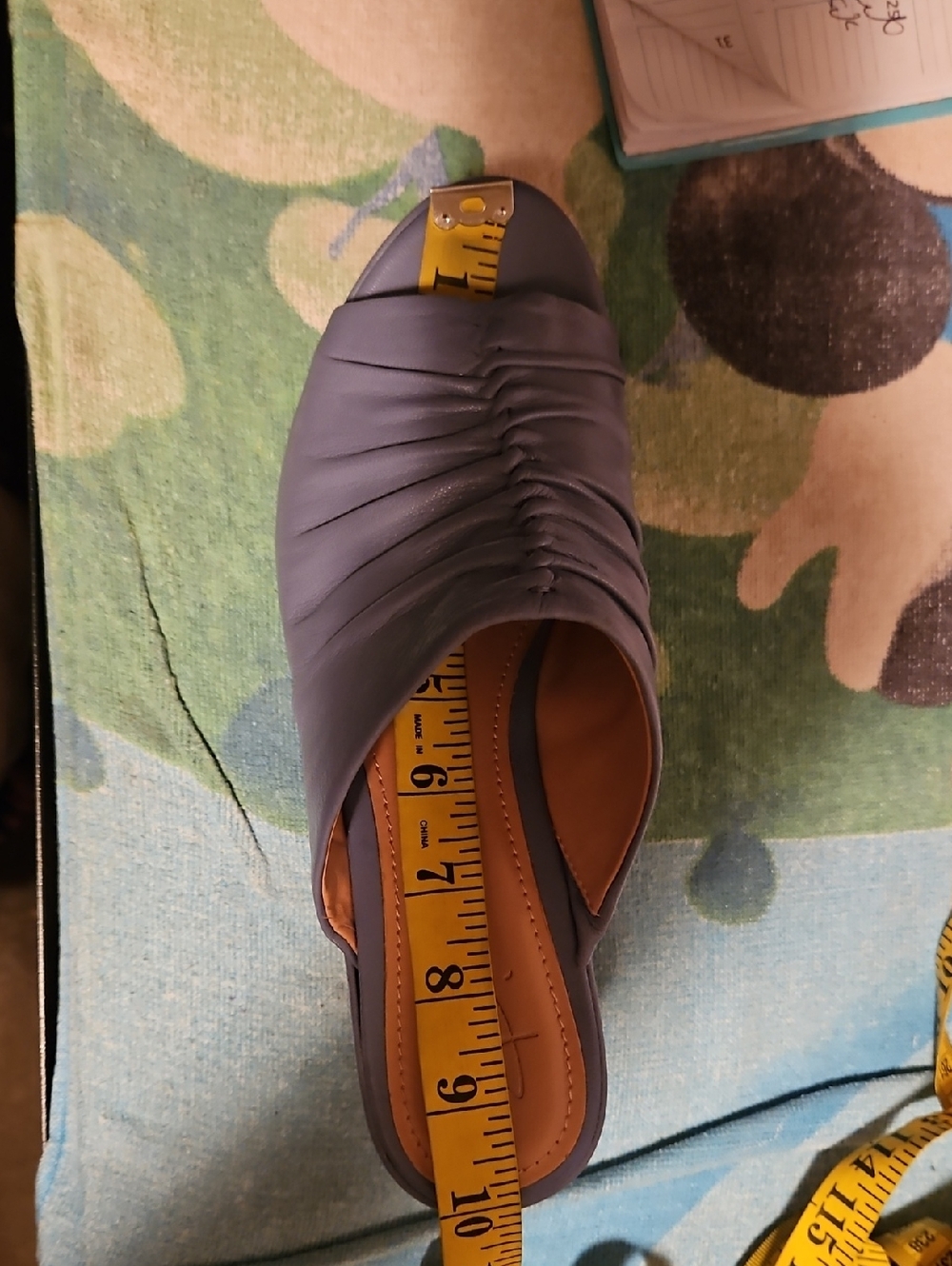 B. Makowsky Steel Blue Mules Comfortable Clogs 8 1/2 - Picture 15 of 16